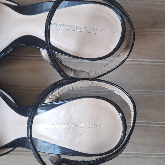 Arturo Chiang Black Patent Leather Peep Toe Ankle Strap Wedge Heels - Picture 4 of 14